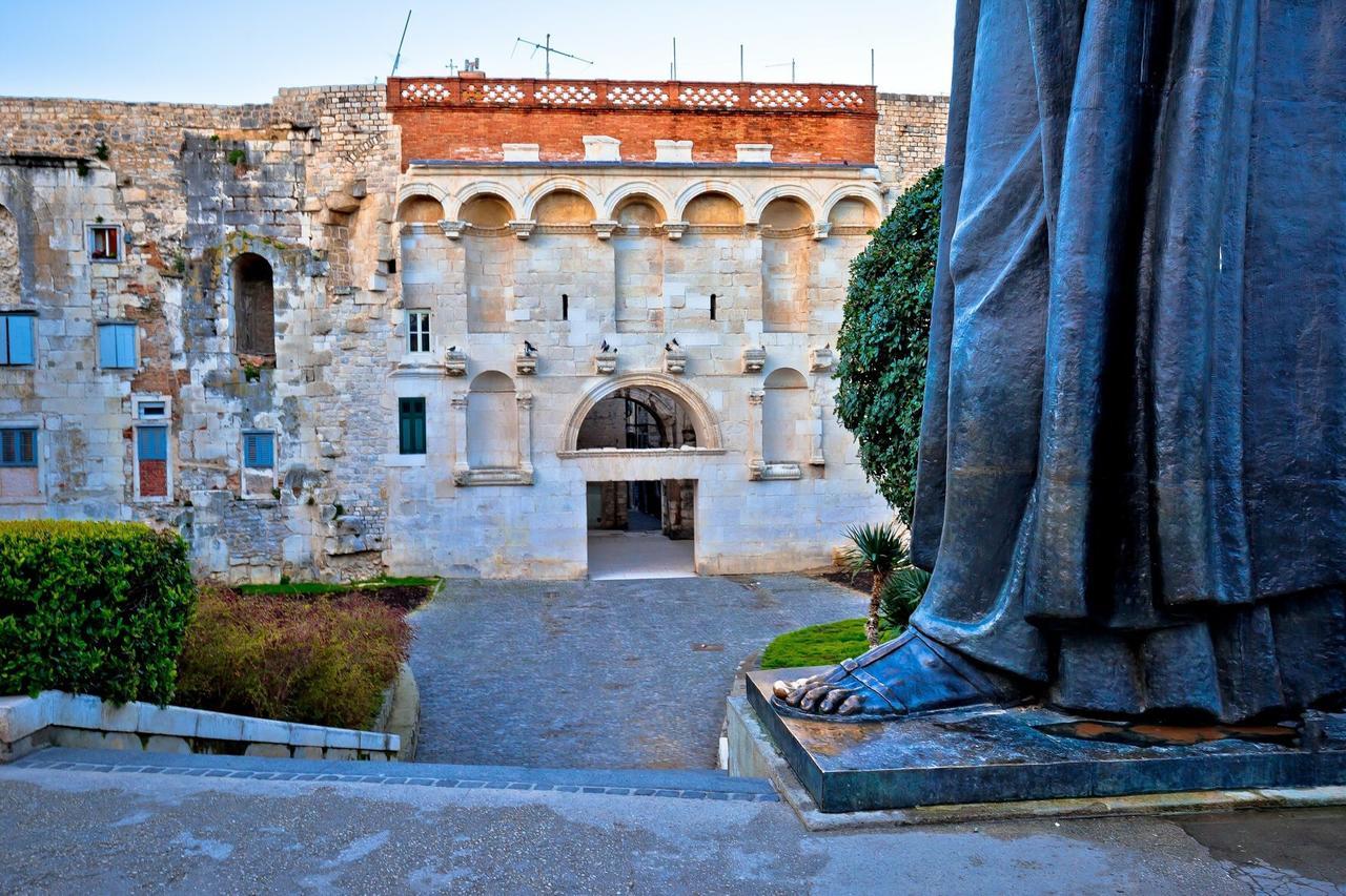 Apartments Aspalathos Split Bagian luar foto