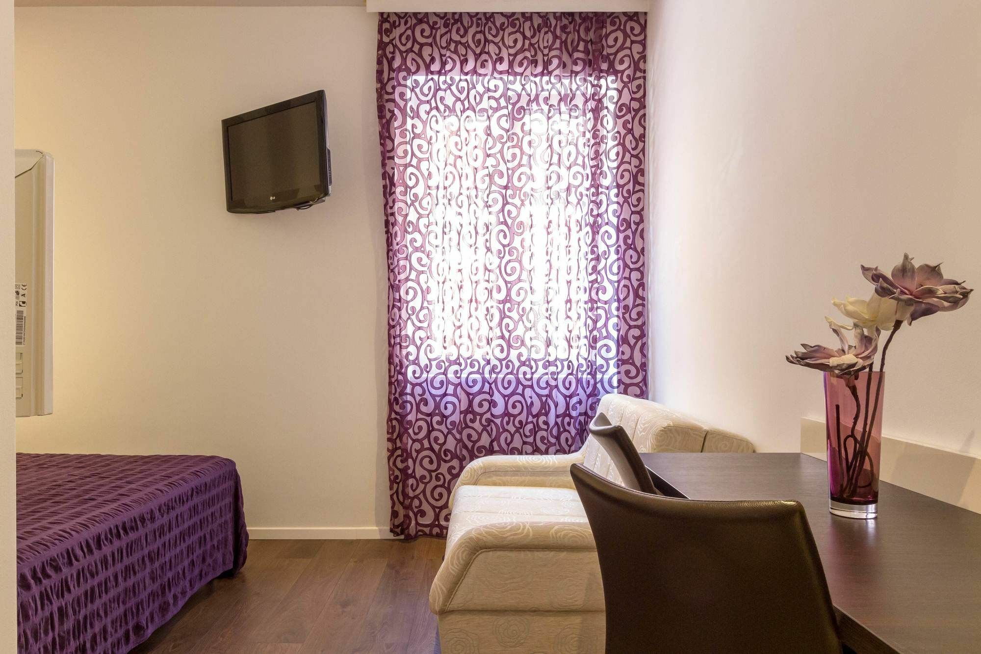 Apartments Aspalathos Split Bagian luar foto
